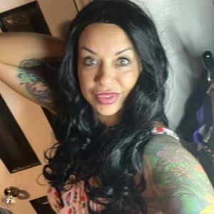 Wig-Long Curly black